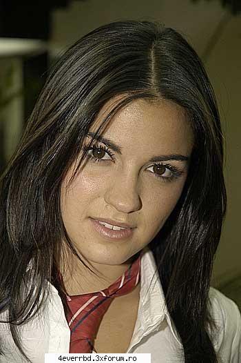 Poza pref q Maitee.. - imi plak suvitele ei albastre;)):P - Maite