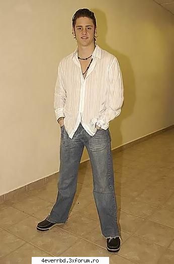 gallery photo - anahi-mada - Christopher