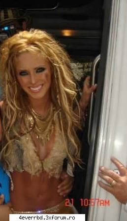 poza preferata cu Anahi - puneti poza pref q frumoasa noastra Anny,iar dak - Anahi